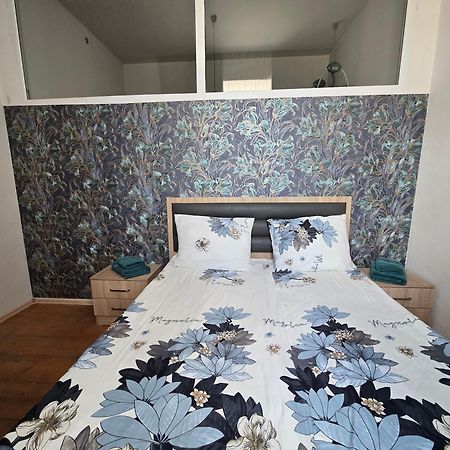 Apartamento Flat In Gyumri Exterior foto